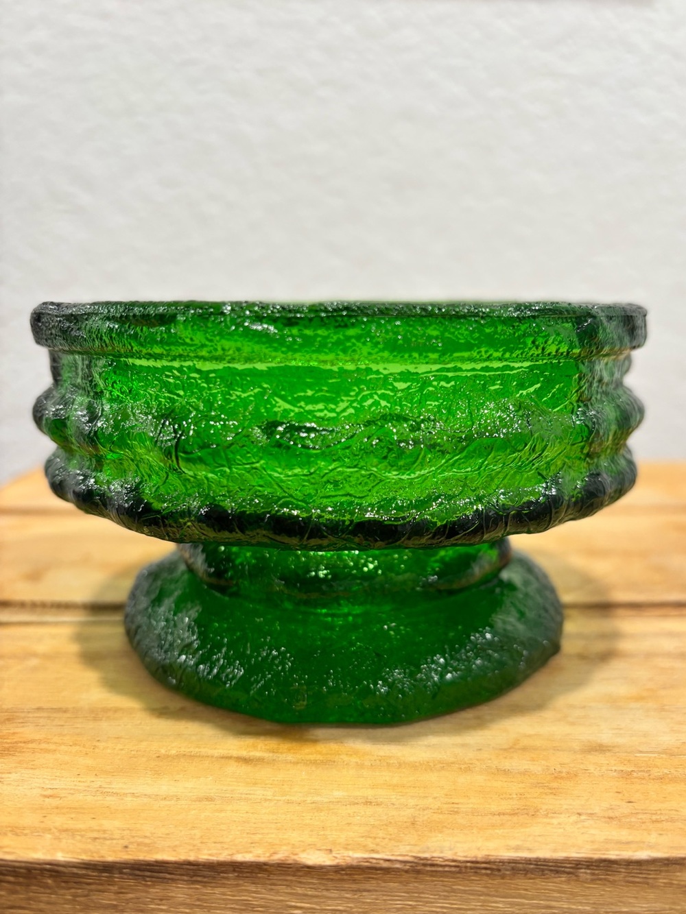 VTG EO Brody Green Crinkle Glass Pedestal Candle Holder MCM Textured Footed Bowl